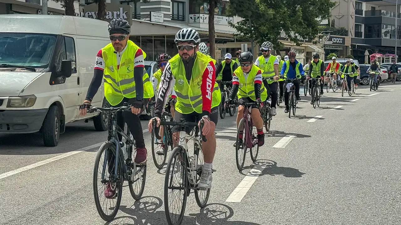 Uşak’ta Sağlıklı Yaşam İçin Pedallar Döndü