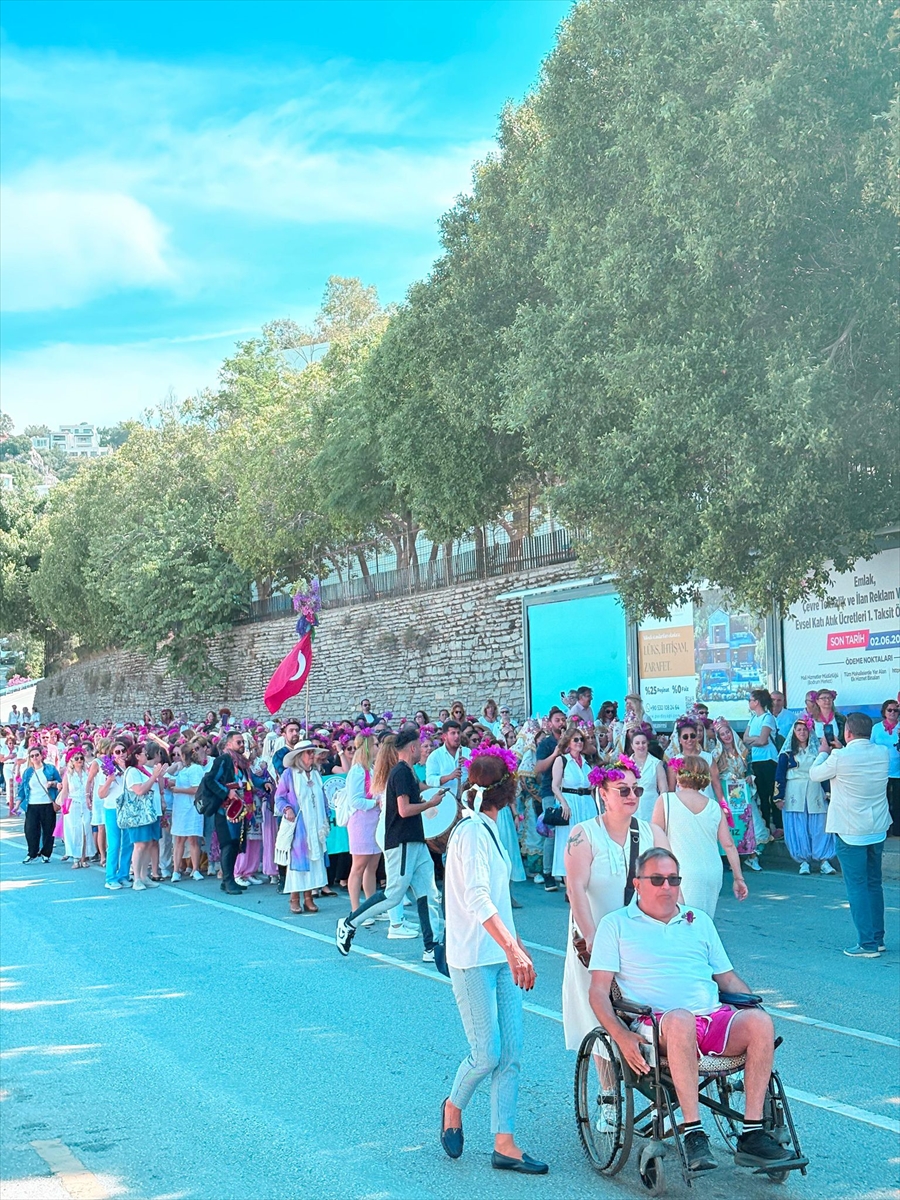 Bodrum'da "Begonvil Festivali" düzenlendi