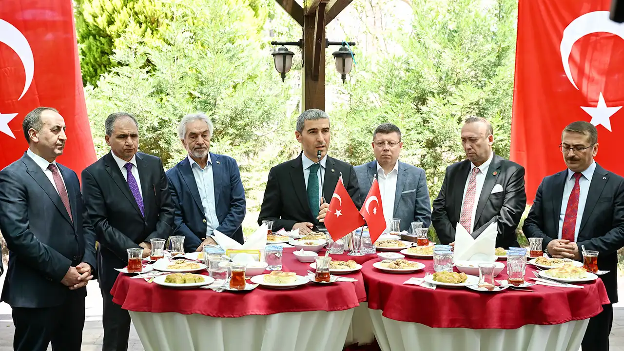 Uşak İl Protokolü Bayramlaşma Programında Buluştu