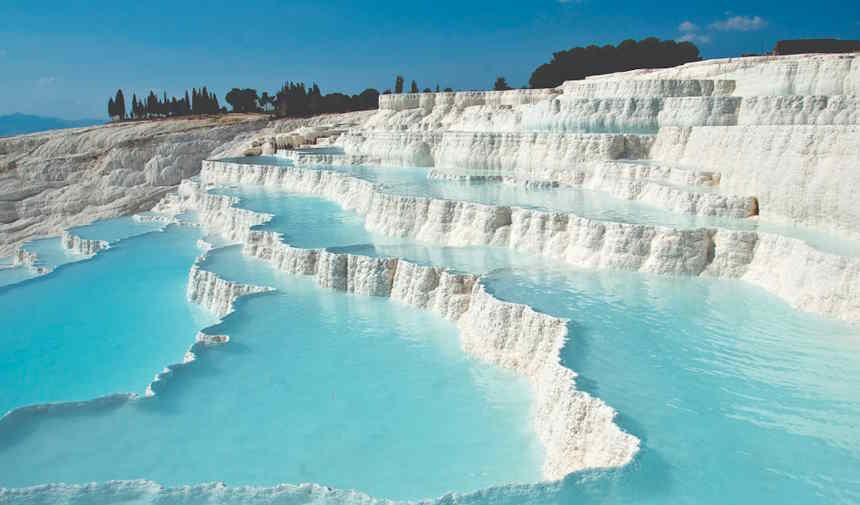 Pamukkale bayram tatilinde ziyaretçi rekoru kırdı