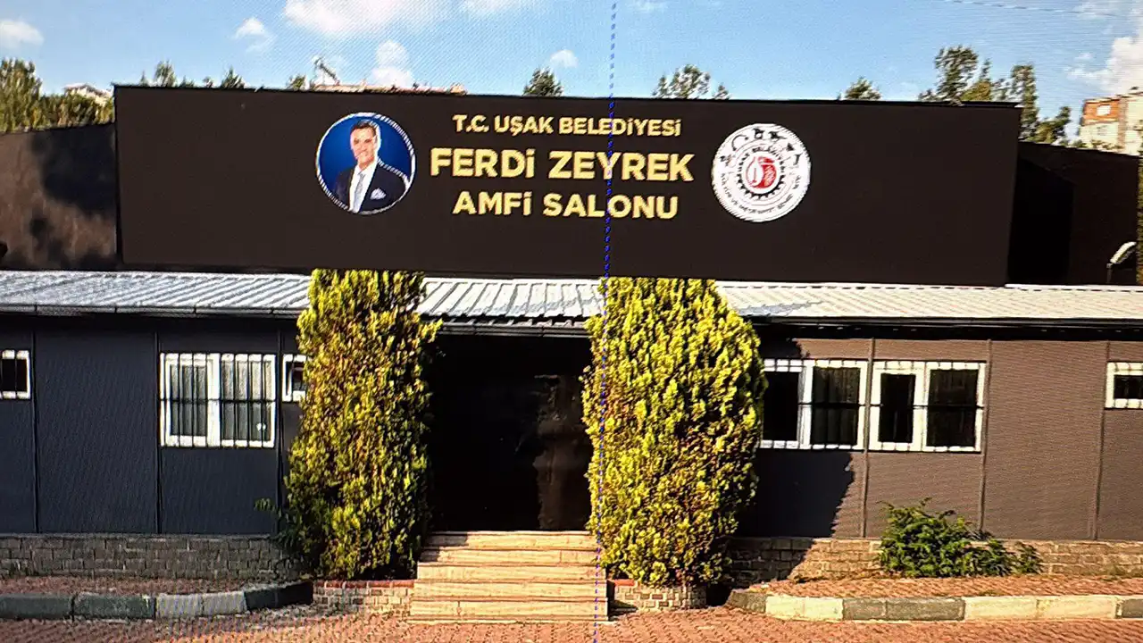Ferdi Zeyrek’in İsmi Uşak’ta Ölümsüzleştirildi