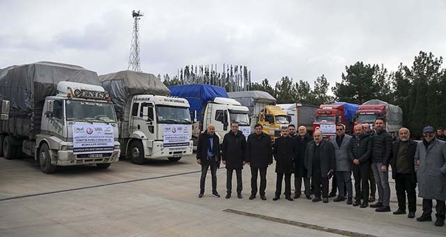 UŞAK'TAN DEPREM BÖLGESİNE 163 BİN 767 BATTANİYE GÖNDERİLDİ