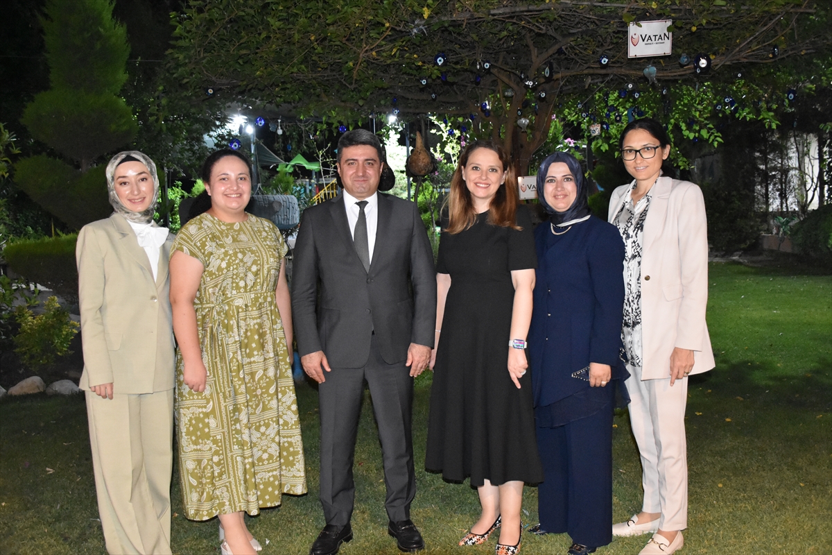 Kemalpaşa'da tayini çıkan hakim ve savcılara veda programı