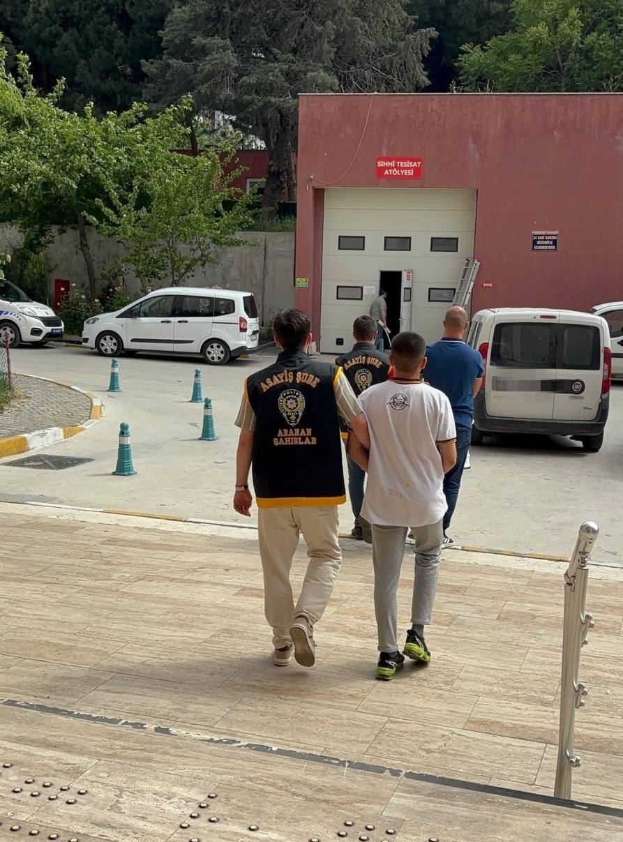 Manisa'da çeşitli suçlardan aranan 20 kişi yakalandı
