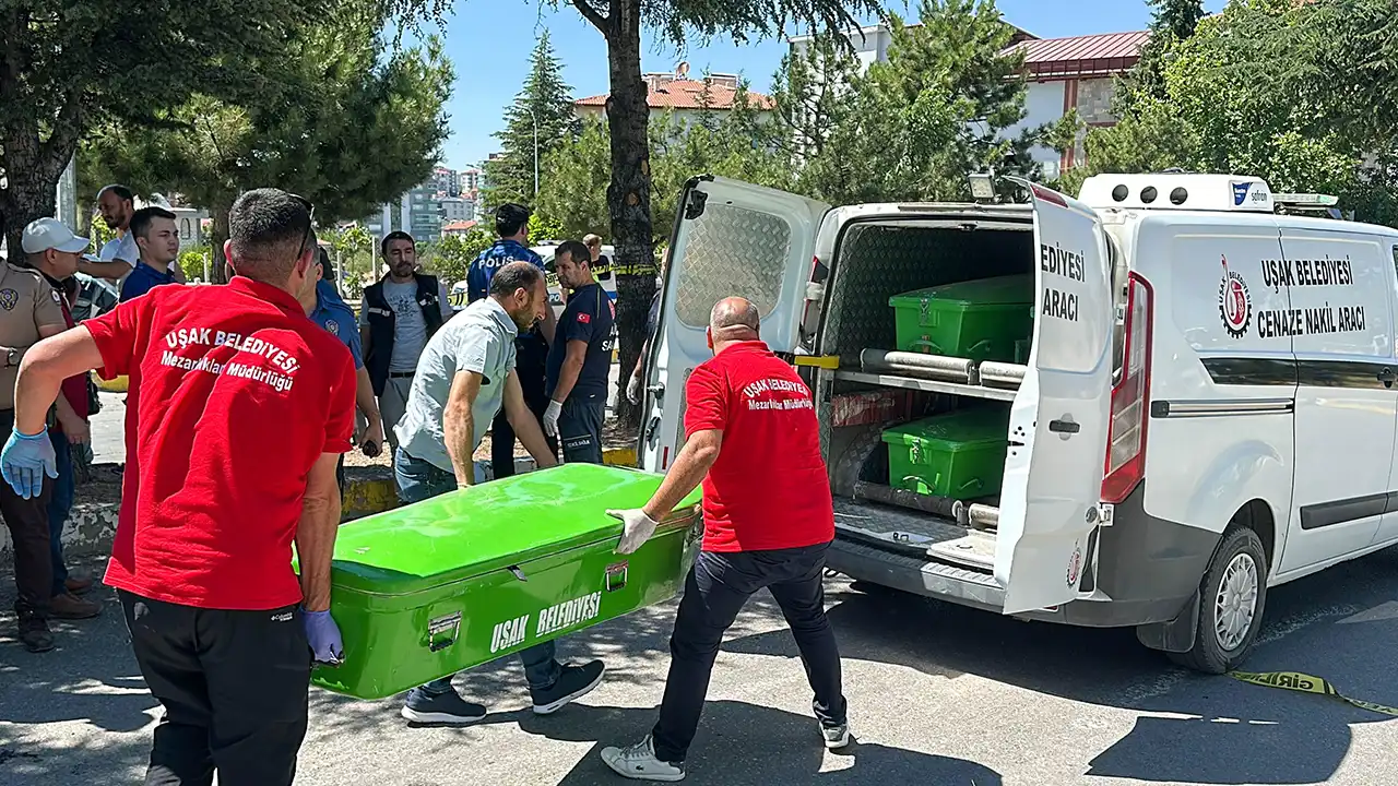 19 Yaşındaki Genç Motor Kazasında Öldü
