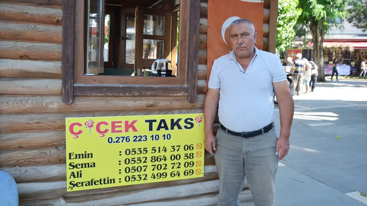 Çiçek Taksi’nin Emektarı; "Emin Erdoğan"