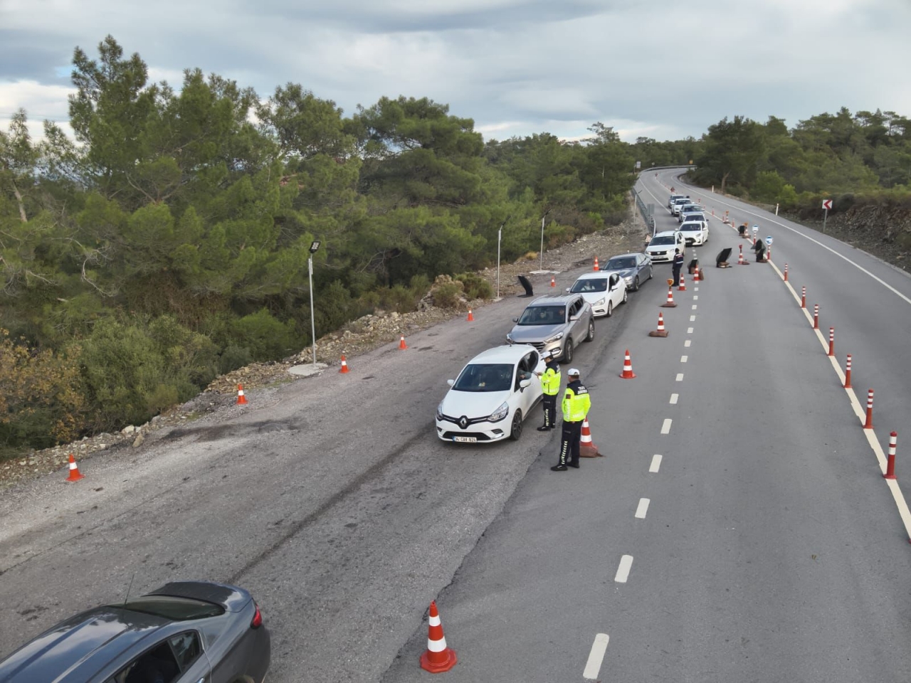Datça'da kontrollerde 13 günde 23 bin kişi sorgulandı