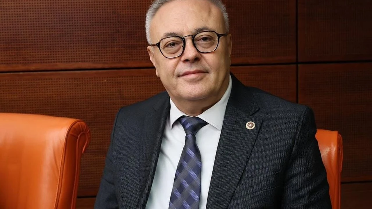 Karaoba: “Sırf Fotoğraf Paylaşıldı Diye Hizmet Durdurulamaz”