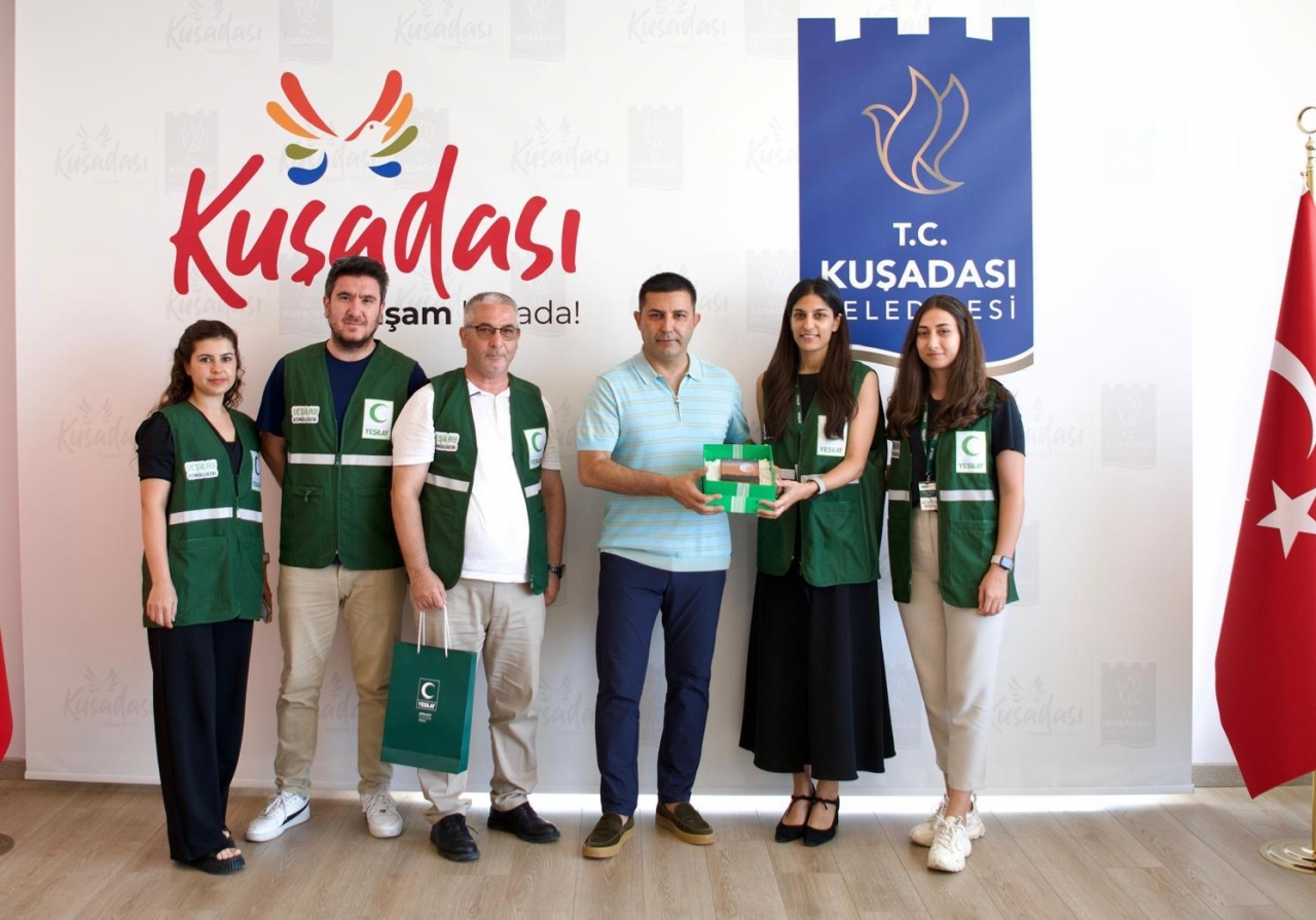 Yeşilay Aydın Şube Başkanı Gündüz'den Kuşadası Belediyesine ziyaret