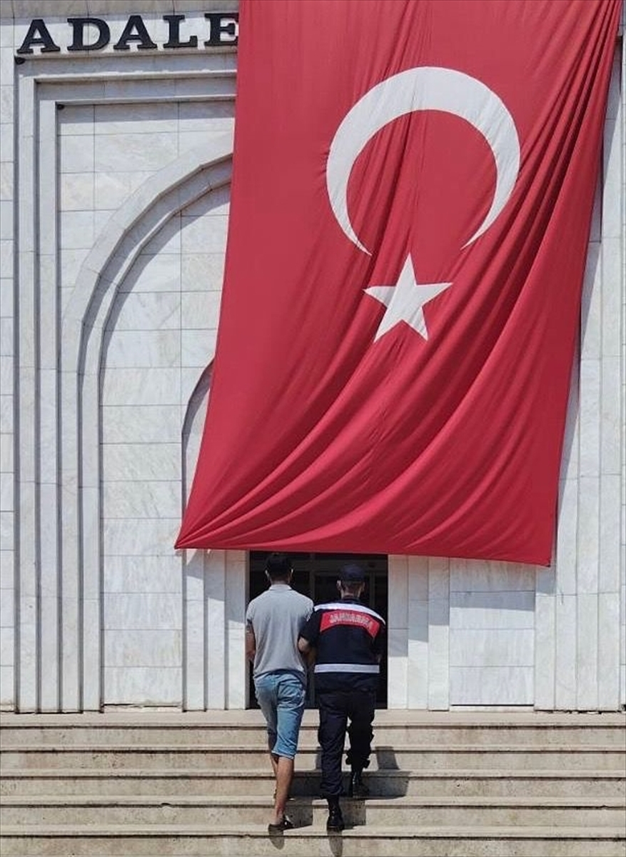 Muğla'da hakkında 12 yıl 6 ay hapis cezası bulunan firari yakalandı