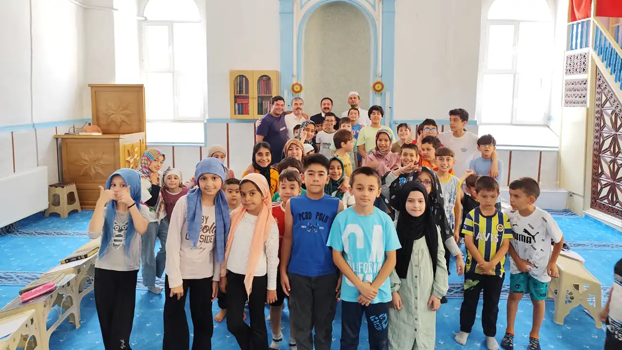 Başkan Karadedeli’den Gönüllere Dokunan Ziyaret