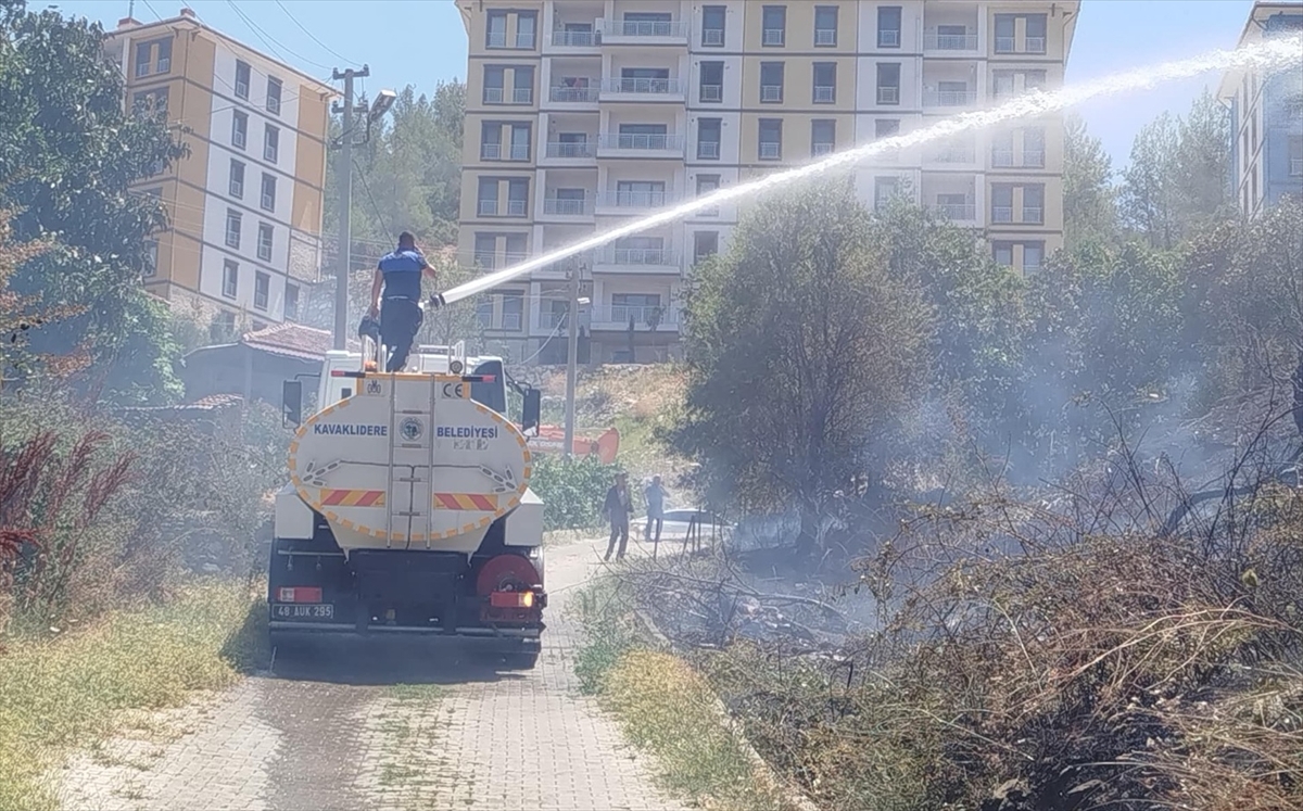 Muğla'da dört noktada çıkan yangınlar kontrol altına alındı