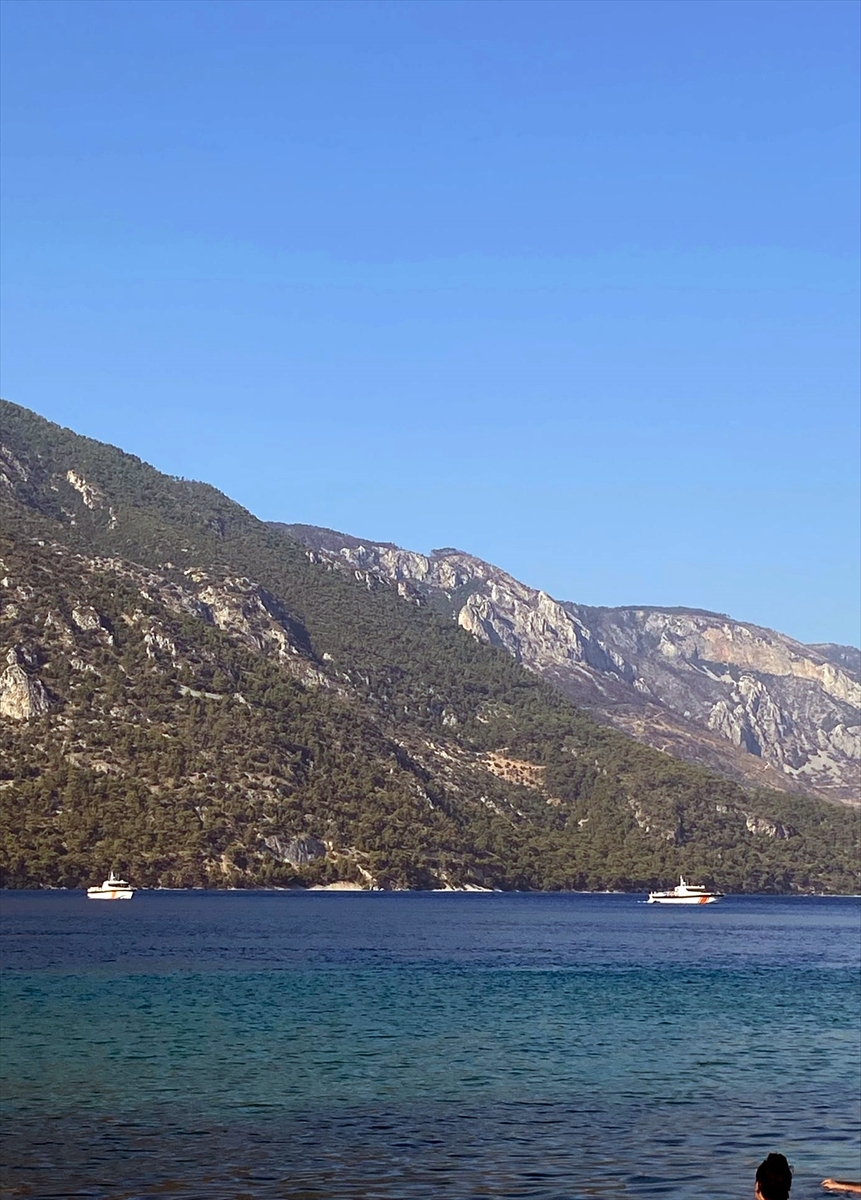 Muğla'da denizde kaybolan kişiyi arama çalışmaları sürüyor