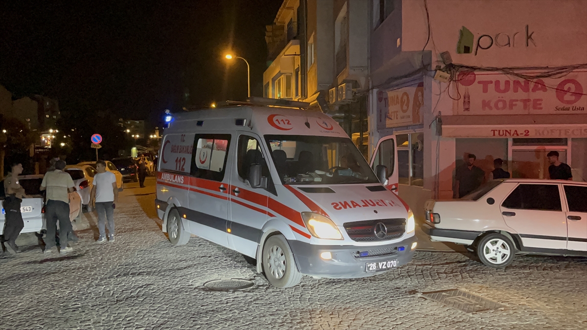Eskişehir'de fenalaşan 2 kişiden 1'i öldü