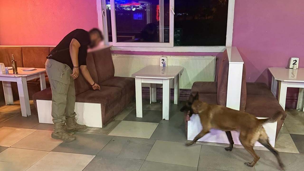 Eşme’de Gece Denetimi: Alkollü Mekanlar Tek Tek Kontrol Edildi