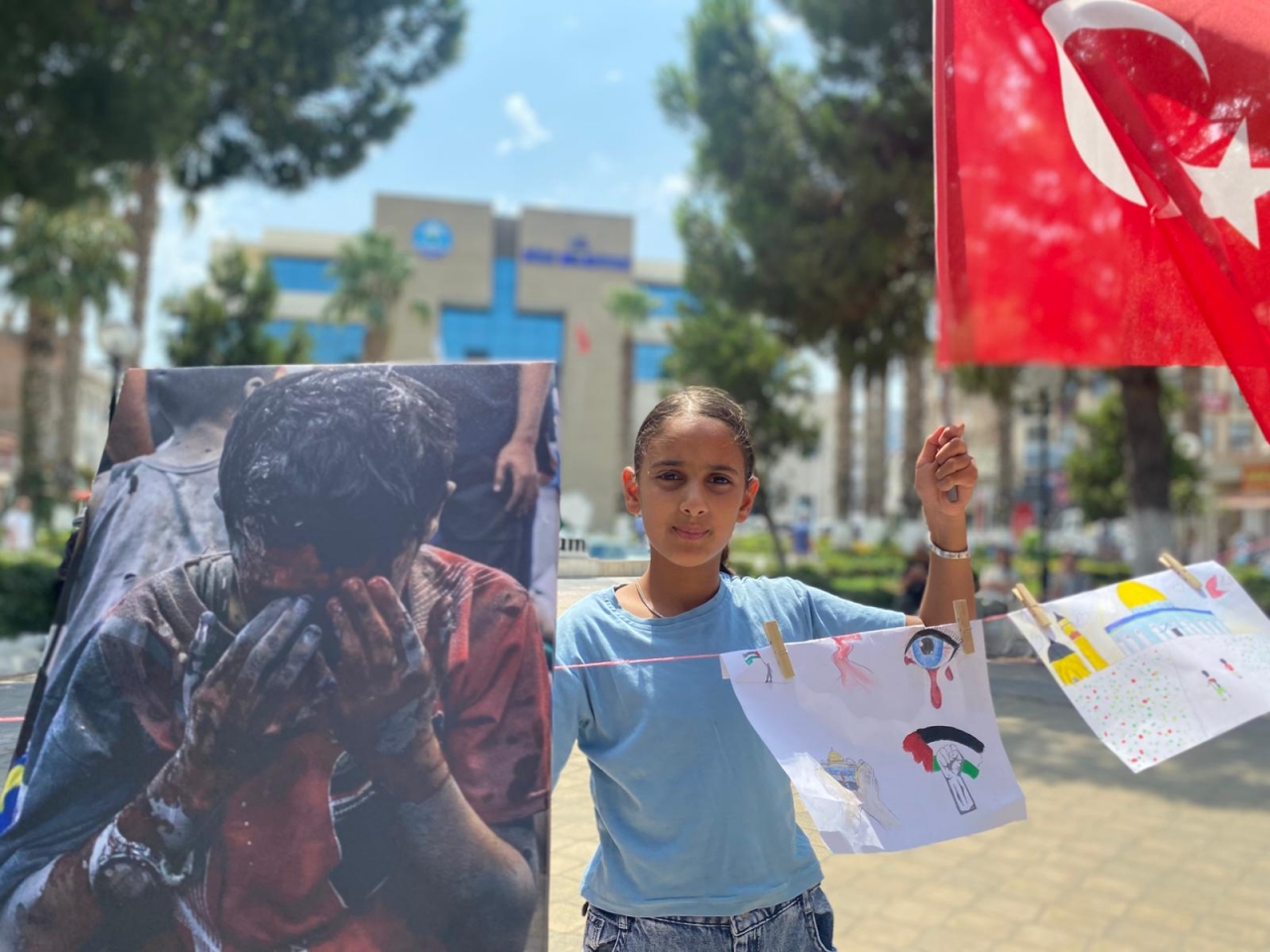 Söke'de "Filistin" temalı sergi açıldı