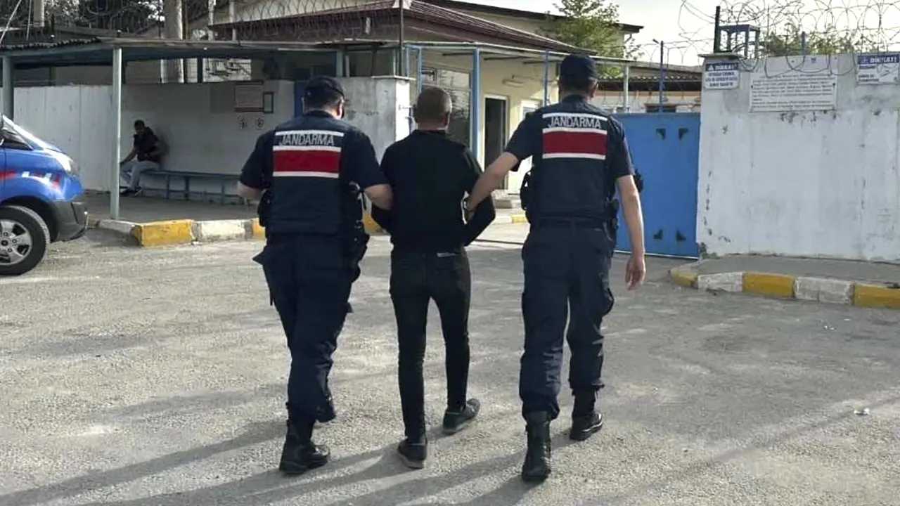 İzmir'de aranan 131 kişi yakalandı