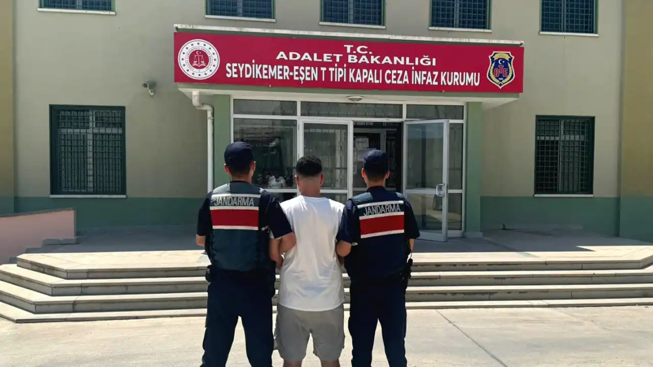 Fethiye'de 12 yıl 6 ay hapis cezası bulunan hükümlü yakalandı