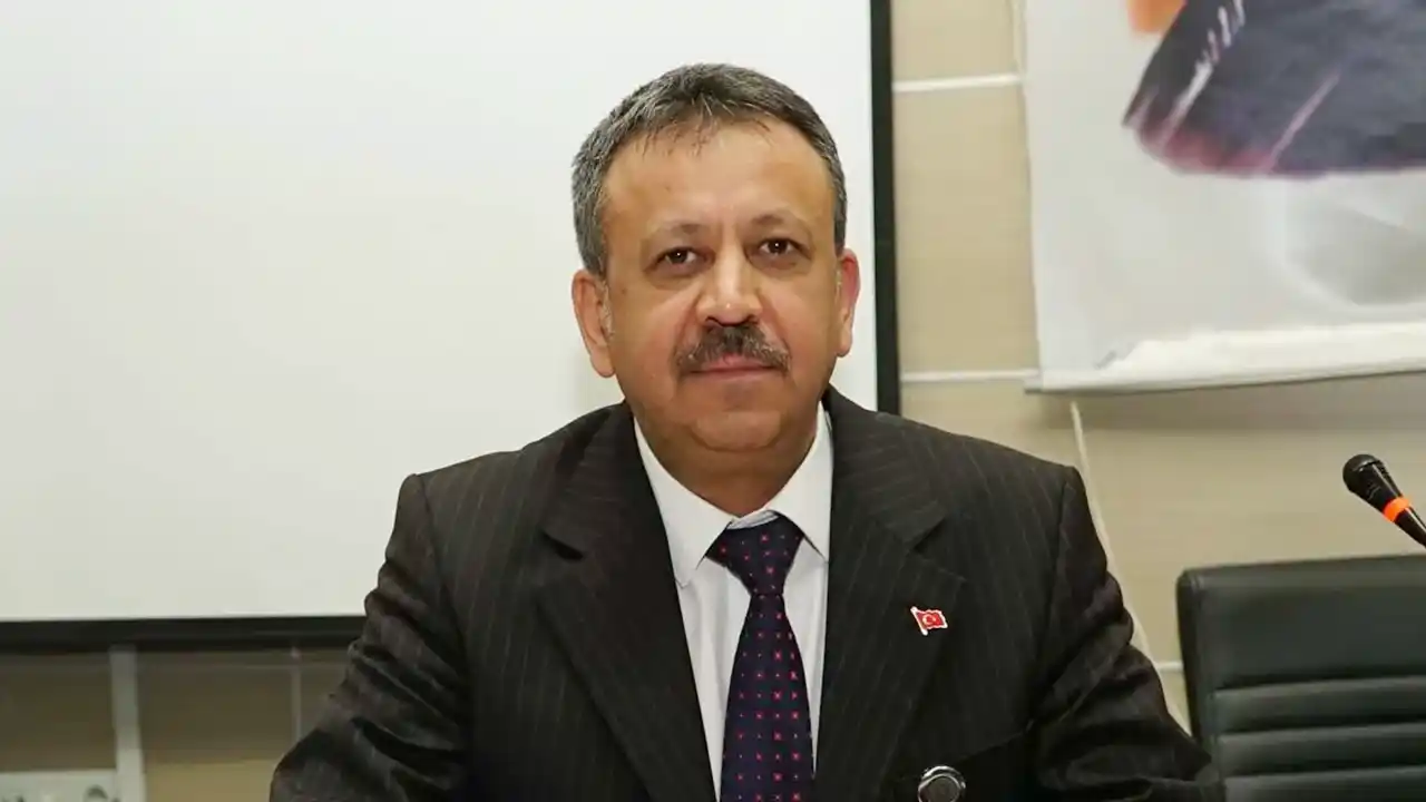 Uşak Sağlık Camiasında Şok Atama: Yeni İl Sağlık Müdürü Acar Oldu!