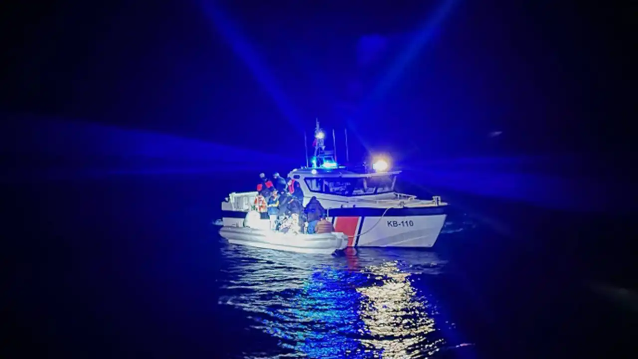 Marmaris açıklarında 56 düzensiz göçmen yakalandı