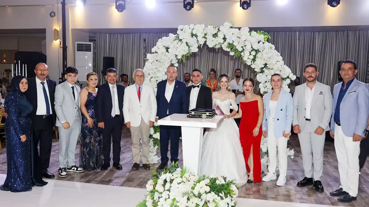 Belediye Meclis Üyesi Tolga Pirinçci ve Ailesinin Mutlu Günü