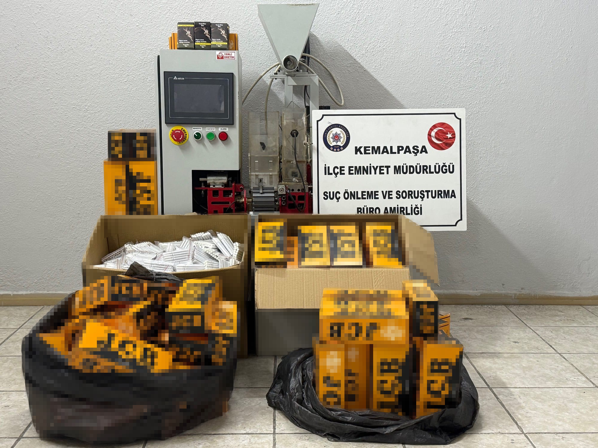 Kemalpaşa'da kaçakçılık operasyonunda 4 şüpheli yakalandı