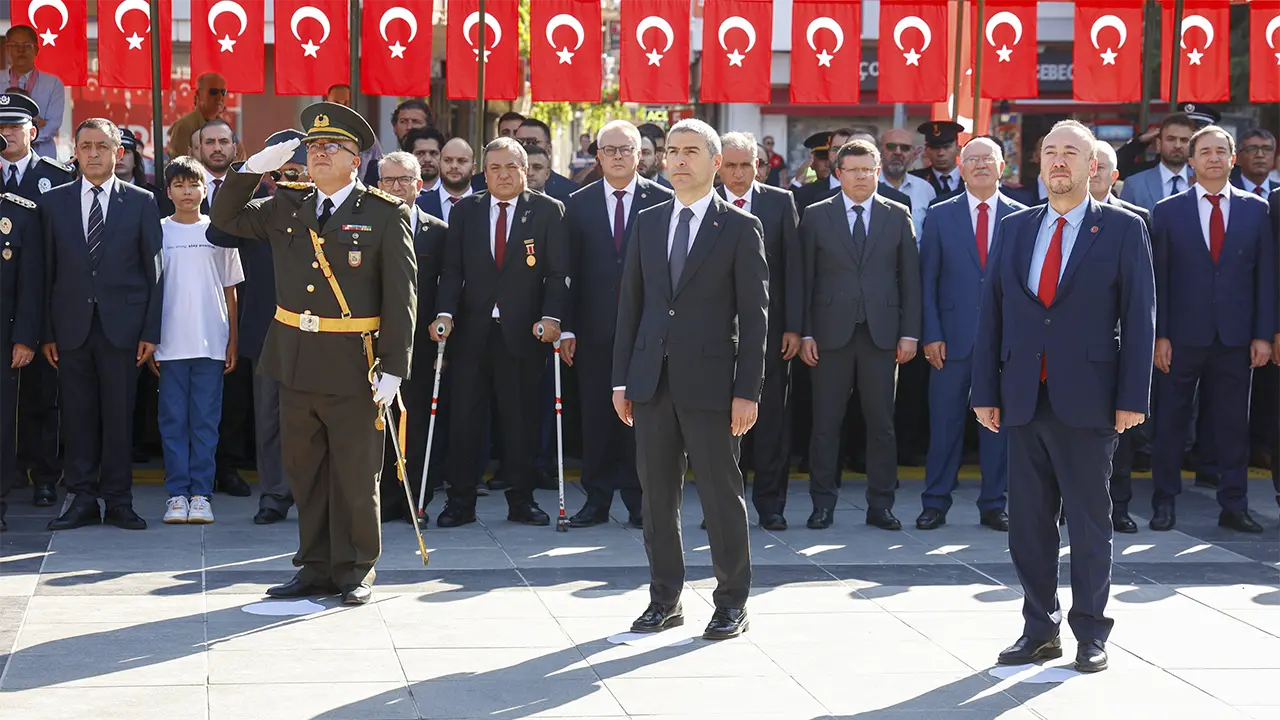 Uşak'ta 30 Ağustos Zafer Bayramı coşkuyla kutlandı