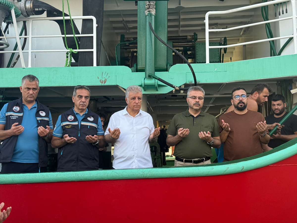 Aydınlı balıkçılar gece yarısı 'vira bismillah' diyecek