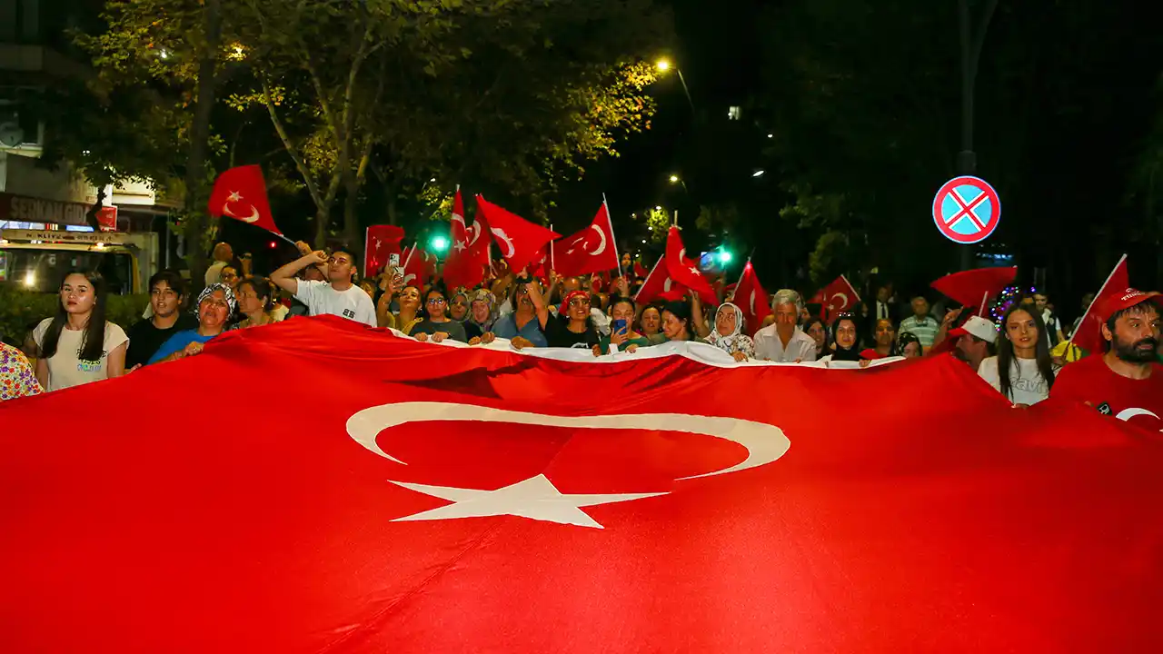Uşak, Düşman İşgalinden Kurtuluşunu Coşkuyla Kutladı
