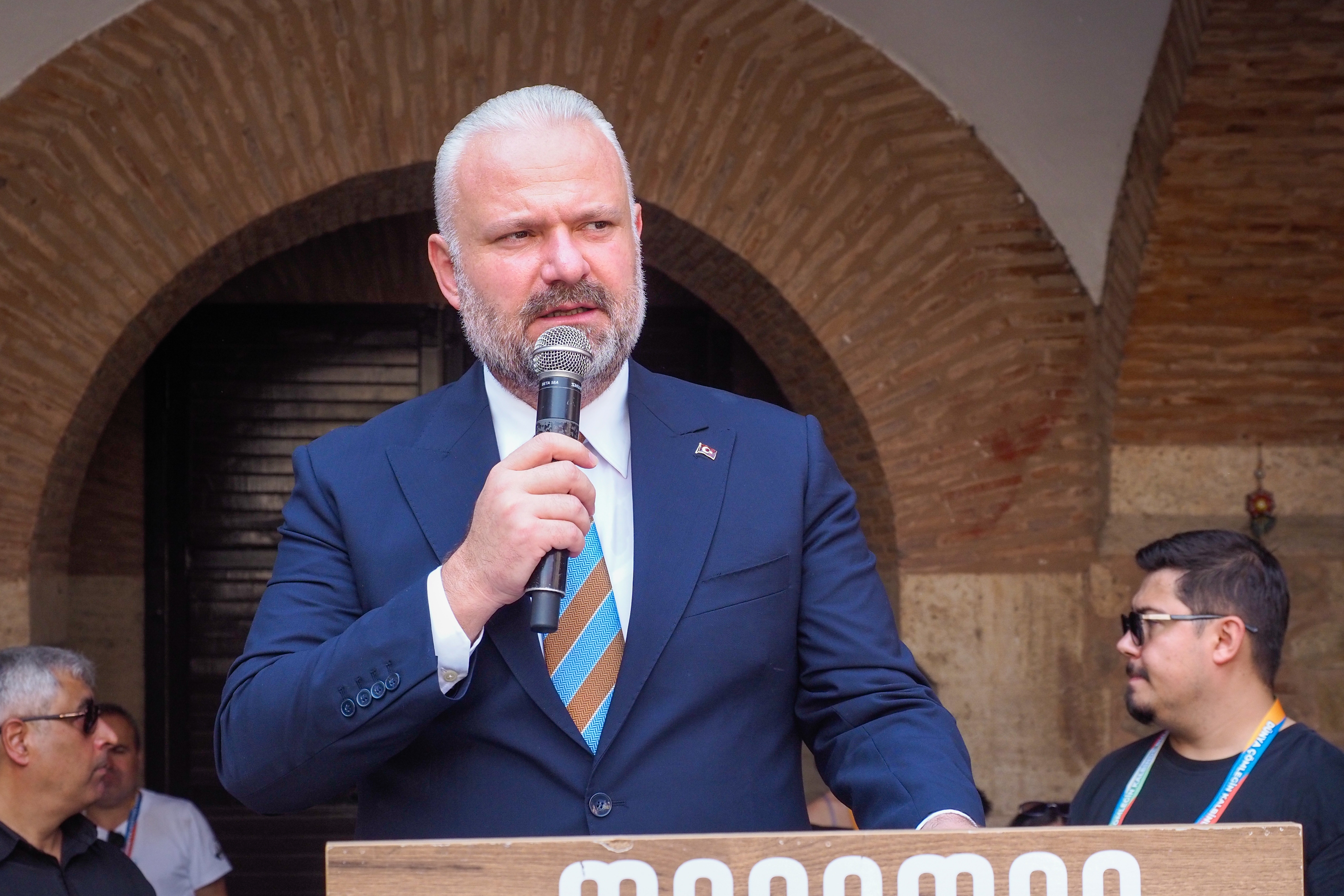 İzmir'de 4. Uluslararası Menemen Çömlek Festivali başladı