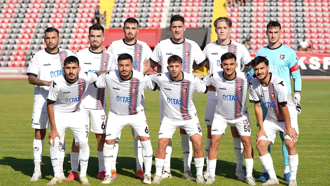 Uşakspor Sezona Altay Maçıyla Başlıyor