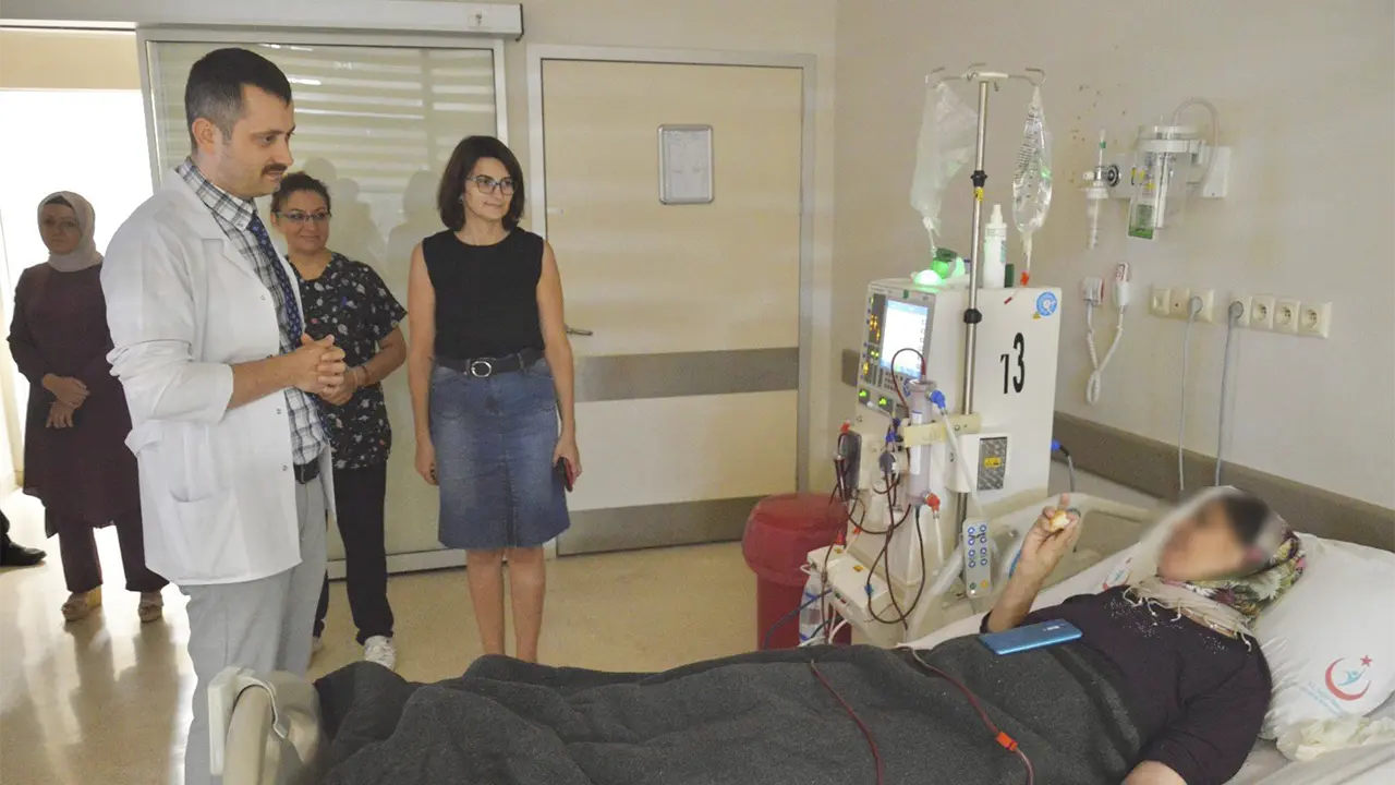 Başhekim Saka’dan Diyaliz Hastalarına Ziyaret