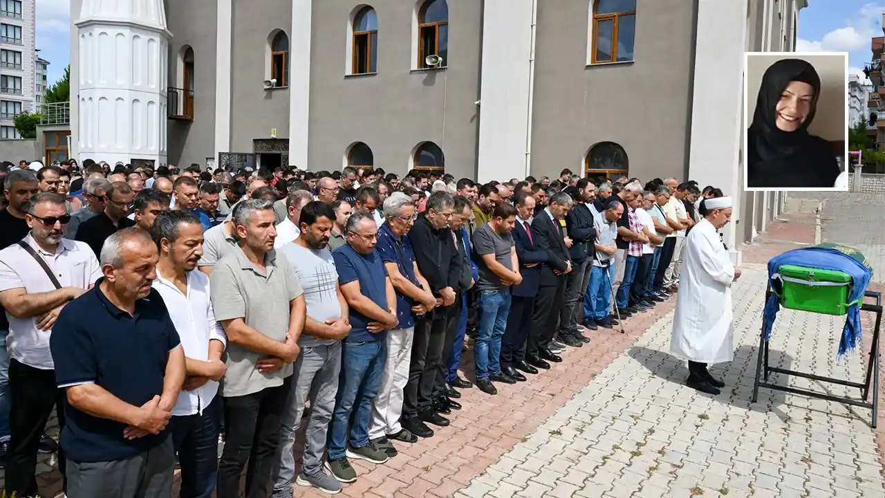 Özlem Alyanak Son Yolculuğuna Uğurlandı
