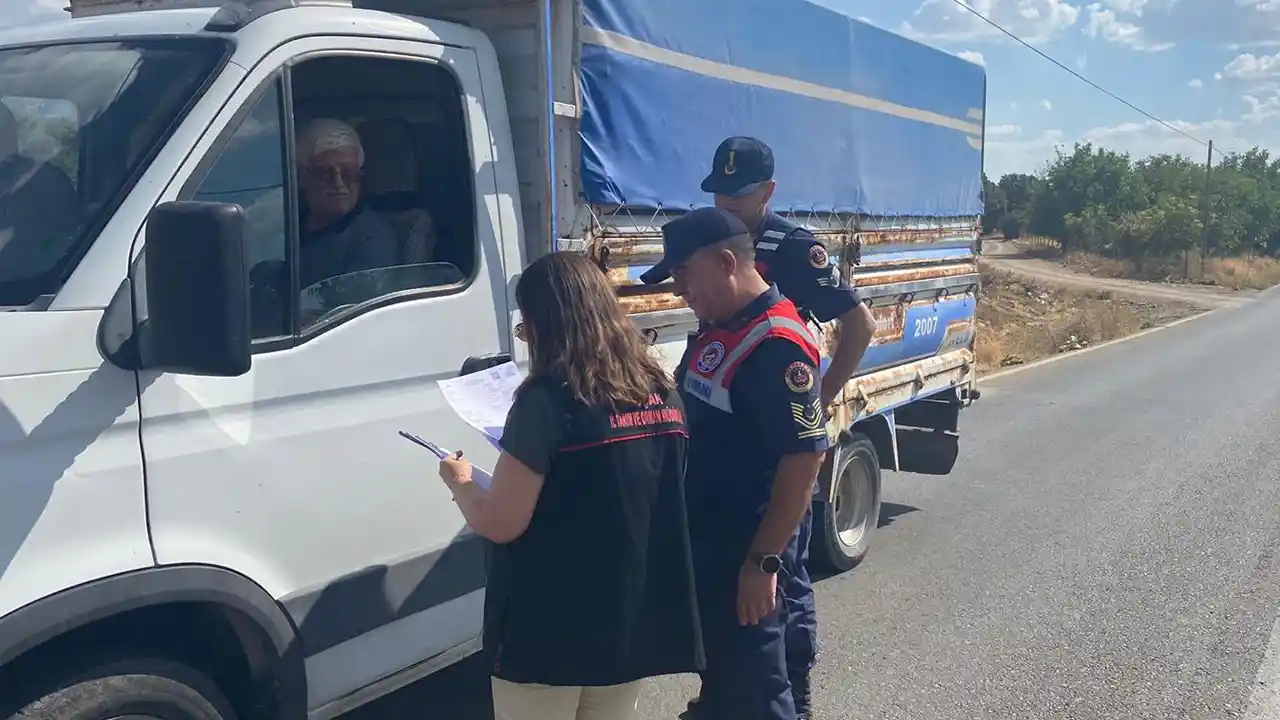 Uşak’ta Canlı Hayvan Nakil Araçlarına Sıkı Denetim