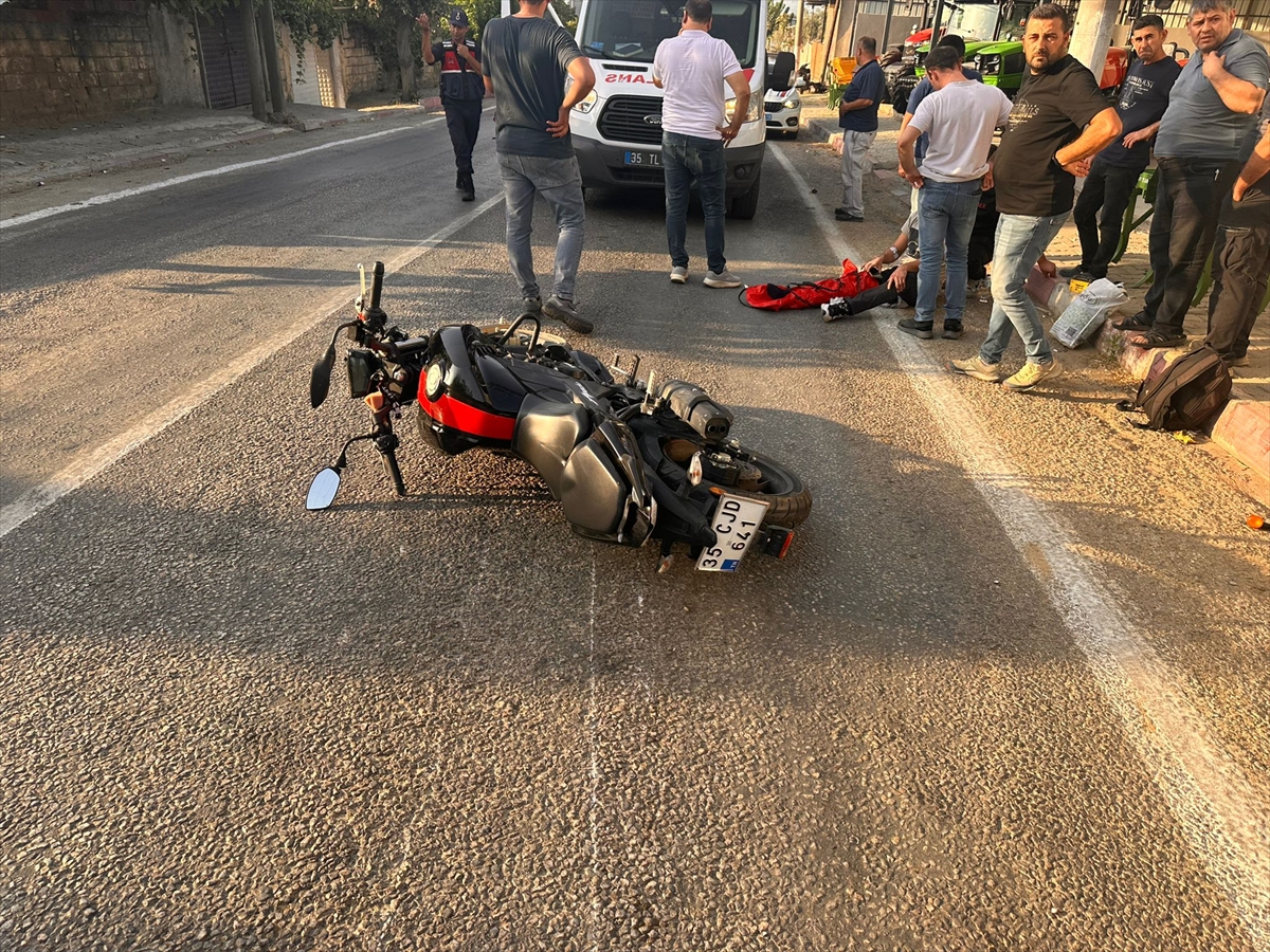 Ödemiş'te iki motosikletin çarpıştığı kazada 2 kişi yaralandı