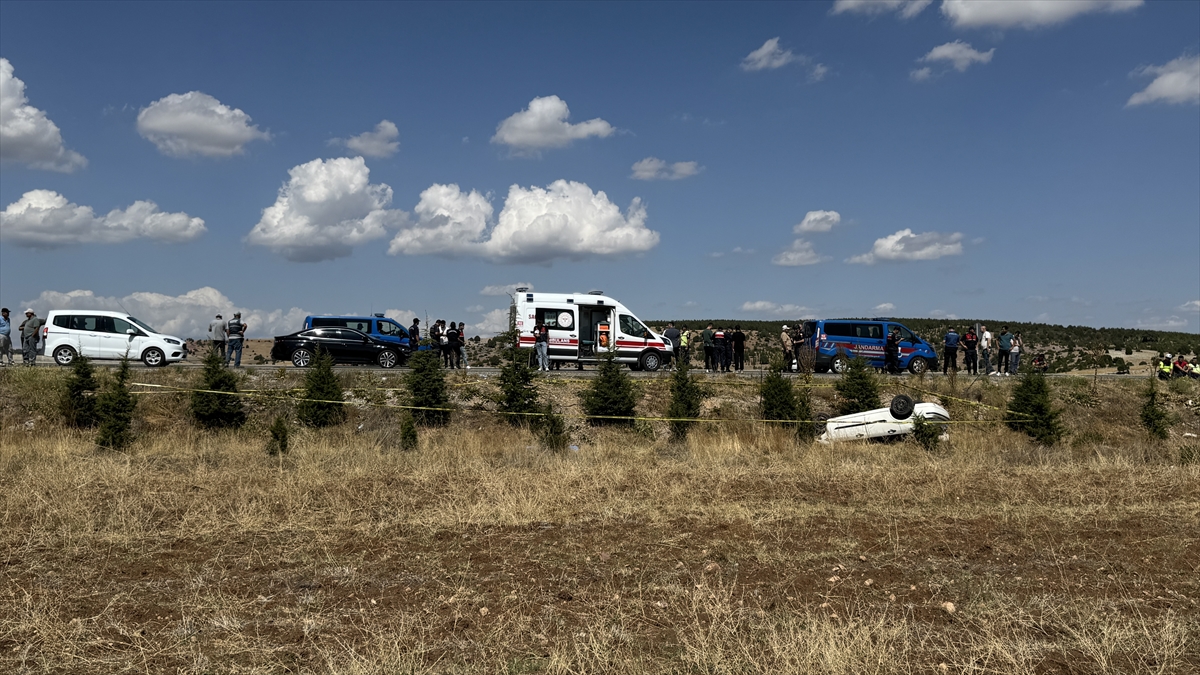 Kütahya'da otomobilin çarpması sonucu şehit olan jandarma personeli için tören düzenlendi