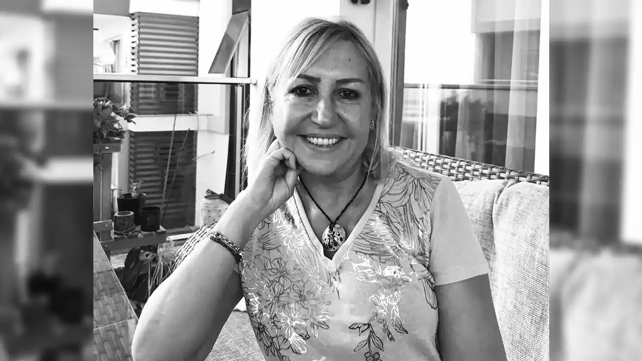 Ülkü Öğretmen Kansere Yenik Düştü