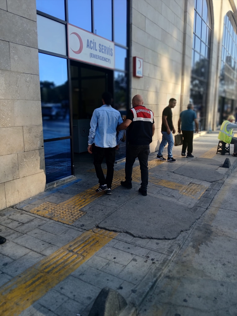 İzmir'de terör örgütü DEAŞ propagandası iddiasıyla 2 şüpheli yakalandı