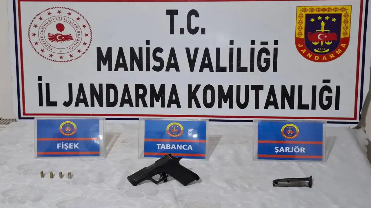 Salihli'de ruhsatsız tabanca bulunduran kişiye adli işlem