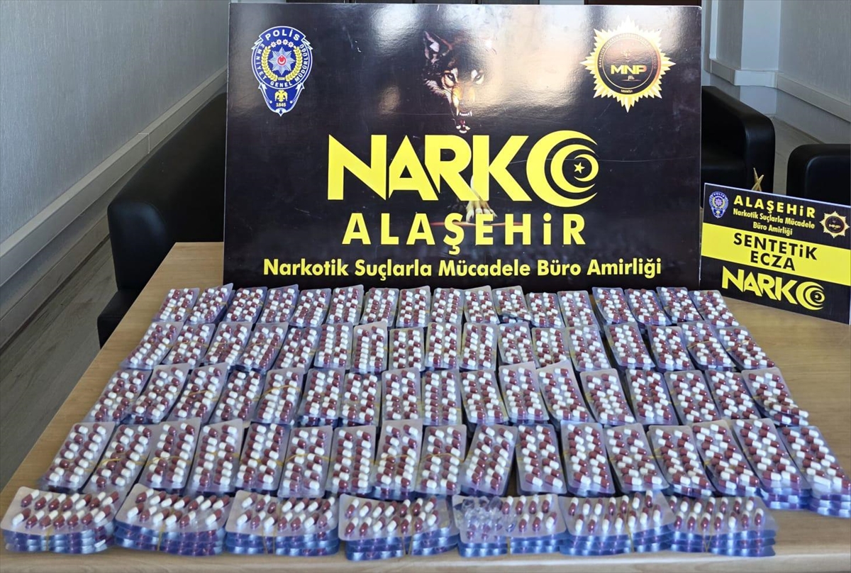 Manisa'da 4 bin 191 sentetik ecza hapıyla yakalanan şüpheli tutuklandı