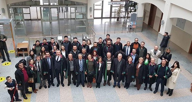 UŞAK’TA AVUKATLAR GÜNÜ KUTLANDI