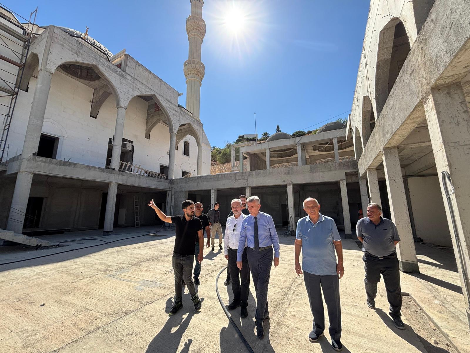 Bodrum Kaymakamı Sırmalı, Bodrum Cami inşaatında incelemelerde bulundu