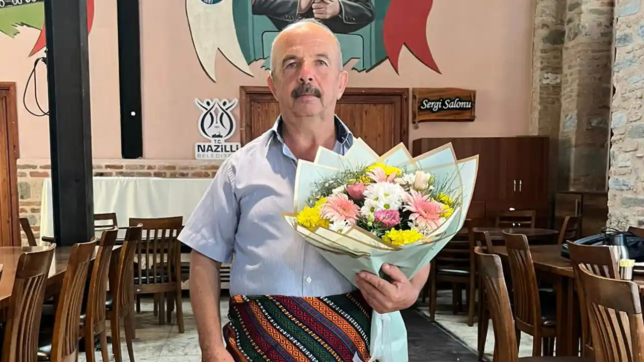 Nazilli'de yarım asırlık berber yılın ahisi seçildi