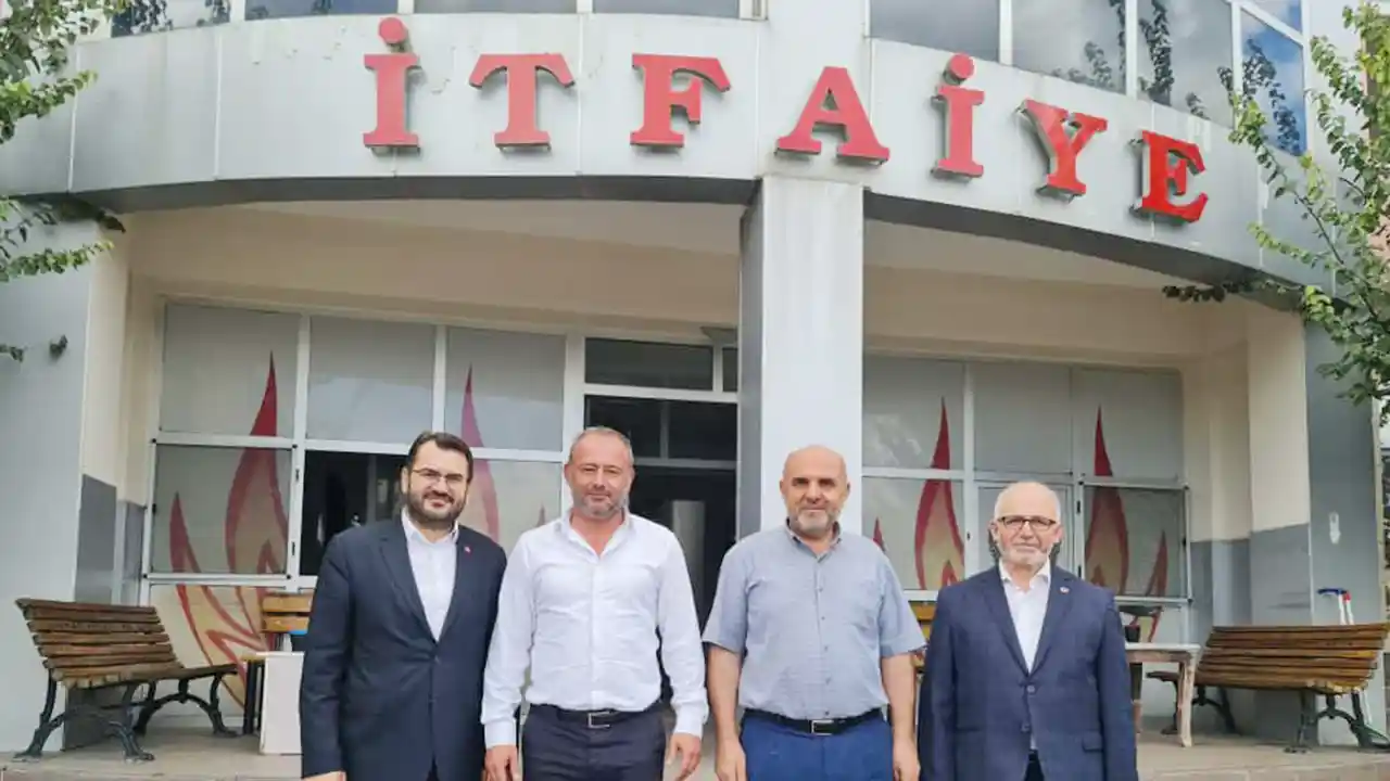 Uşak Saadet Partisi’nden İtfaiyecilere Destek Ziyareti
