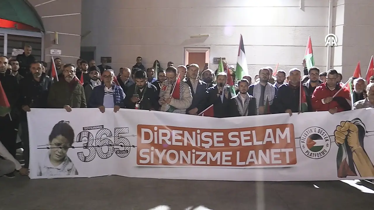 Uşak Halkı Gazze İçin Sokaklara Çıktı