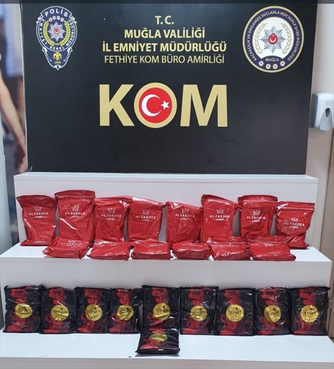 Muğla'da tütün mamulleri kaçakçılığı operasyonunda 11 zanlı yakalandı