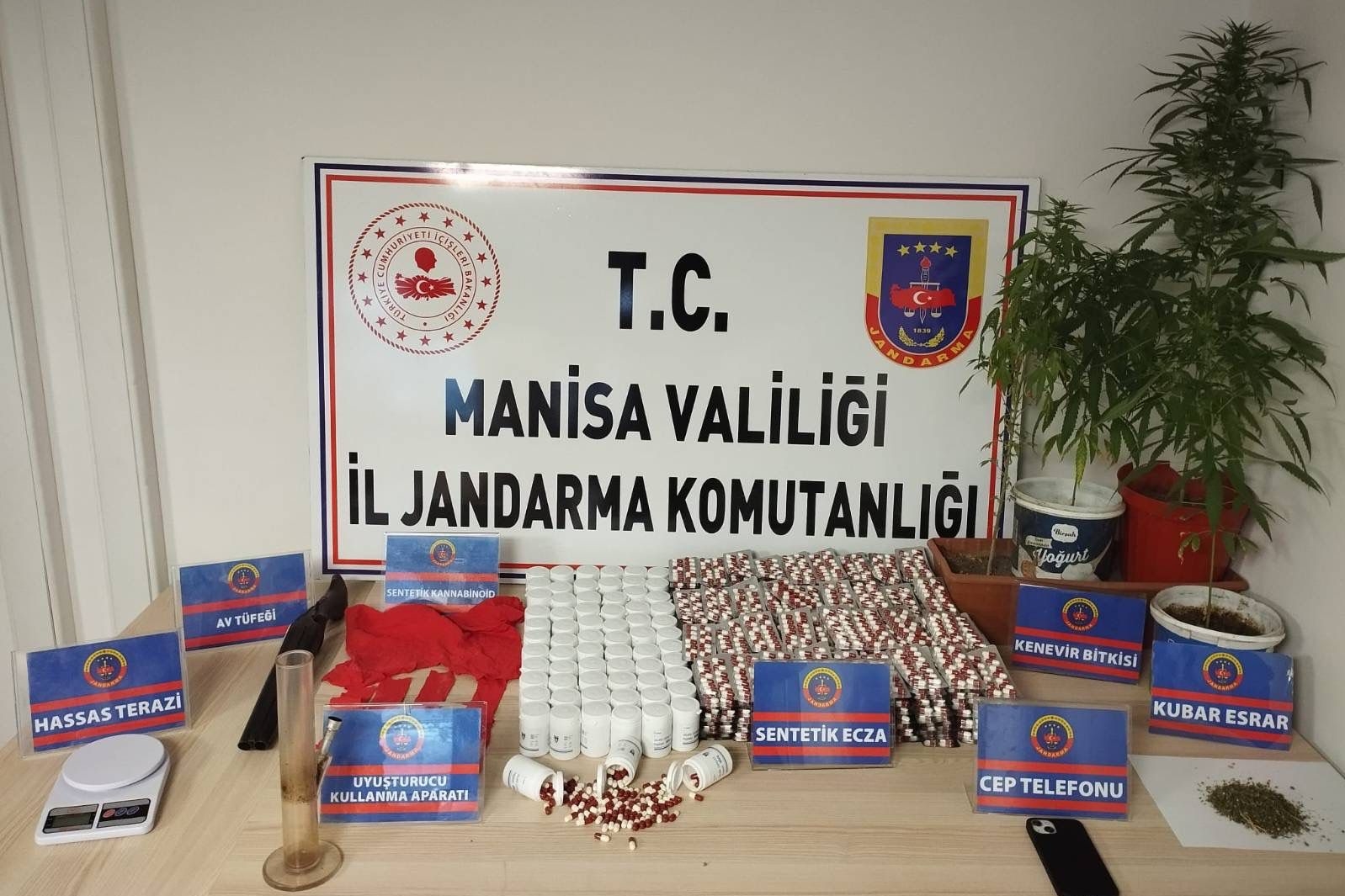 Salihli'de uyuşturucu operasyonunda 1 şüpheli yakalandı