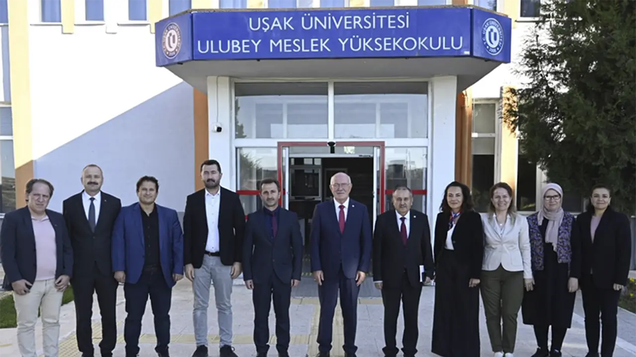 Rektör Savaş Ulubey MYO’da Öğrencilerle Buluştu