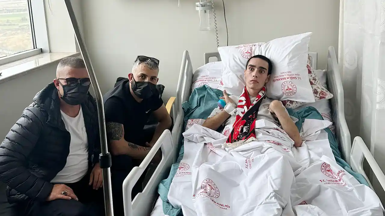 Genç Aşigo Enes Demir 80 Gün Sonra Hayata Tutundu!