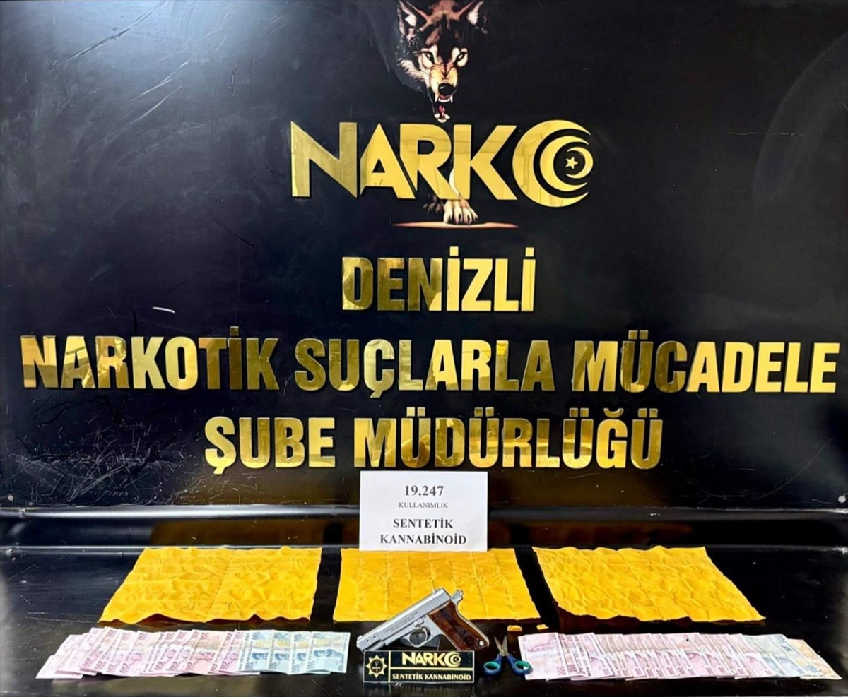 Denizli'de evdeki fırının gizli bölmesinde uyuşturucuyla yakalanan 2 zanlı tutuklandı